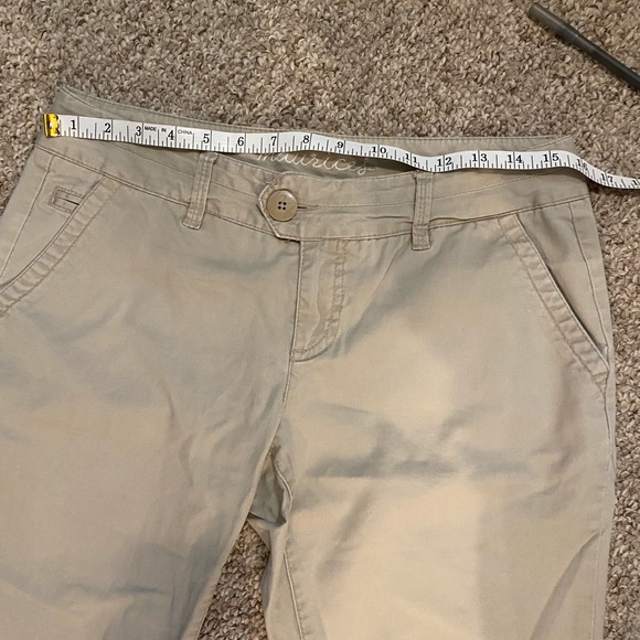Maurices Kaki Pants - Picture 7 of 9